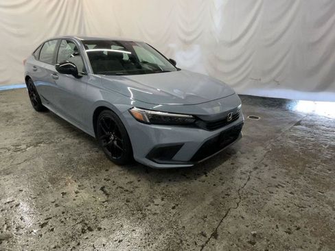 Used 2022 Honda Civic Sport image 1