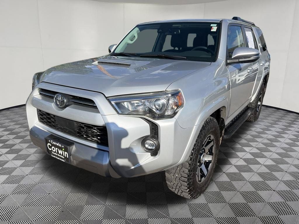 Used 2024 Toyota 4Runner TRD Off-Road Premium w/ Moonroof Package AWD/4WD image 3