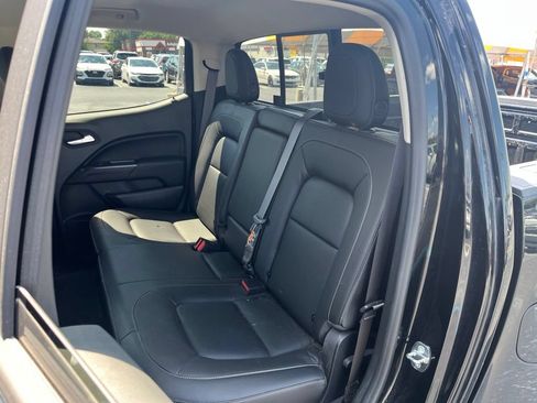 Used 2022 GMC Canyon Elevation w/ Elevation Premium Package AWD/4WD image 21