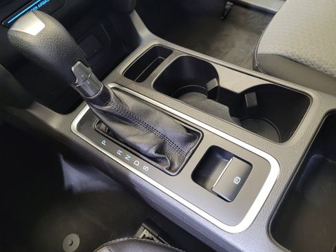Used 2017 Ford Escape SE w/ Equipment Group 201A FWD image 26