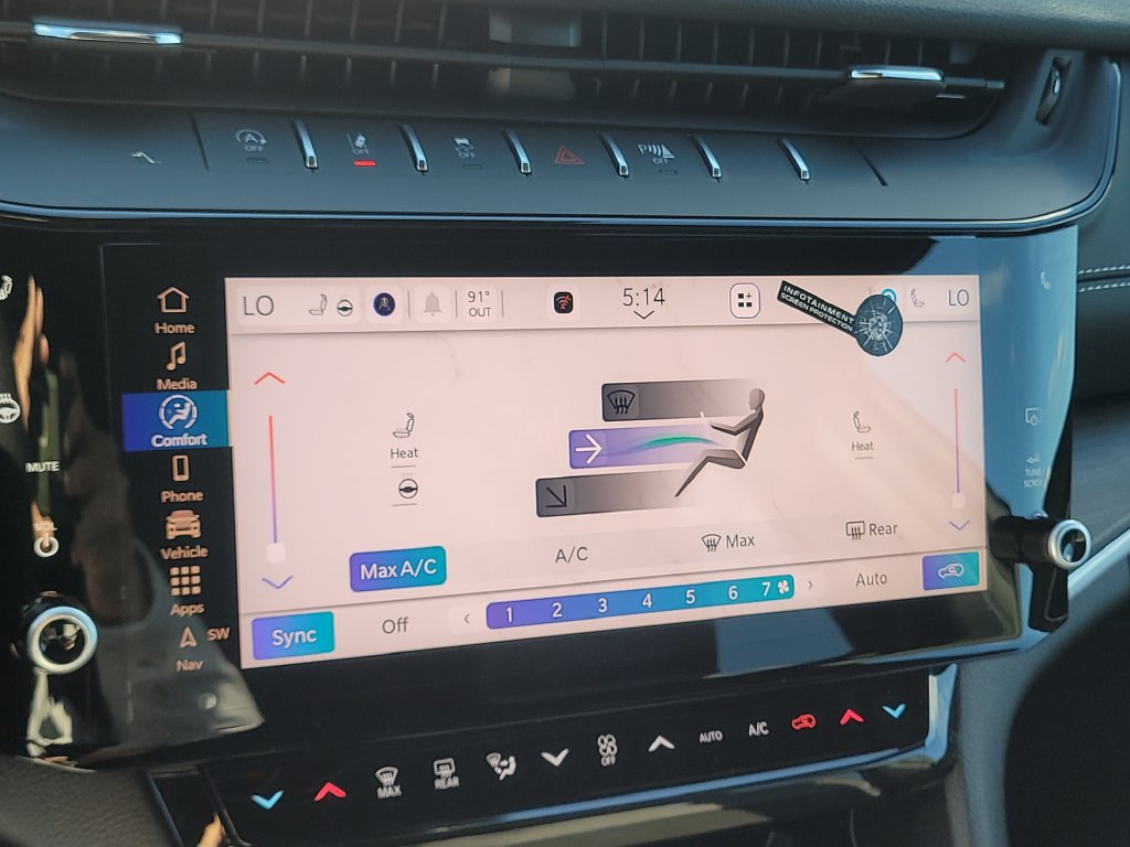 New 2027 Jeep Grand Cherokee Altitude AWD/4WD image 26