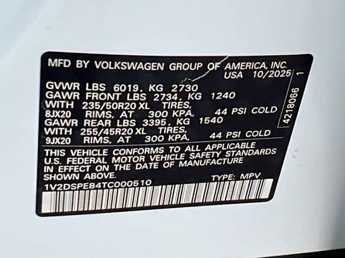 New 2026 Volkswagen ID.4 Pro image 30