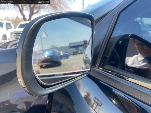 Used 2020 Jeep Cherokee Trailhawk w/ Comfort & Convenience Group image 14