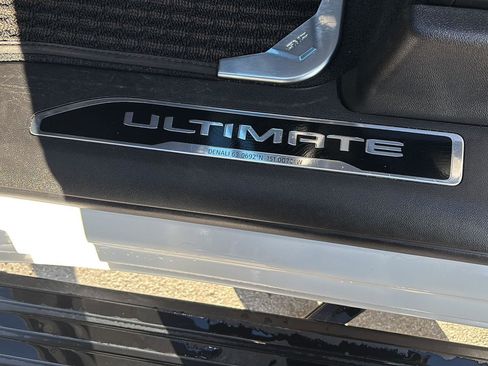 Used 2025 GMC Sierra 1500 Denali Ultimate image 26