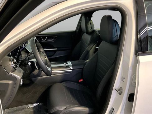 Used 2023 Mercedes-Benz C 300 4MATIC Sedan image 9