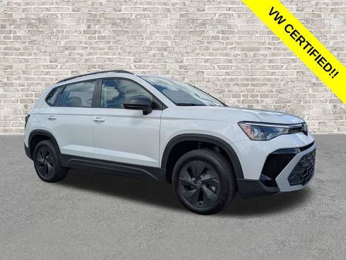 Certified 2025 Volkswagen Taos S FWD image 1