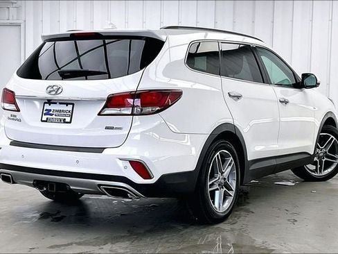 Used 2018 Hyundai Santa Fe AWD image 12