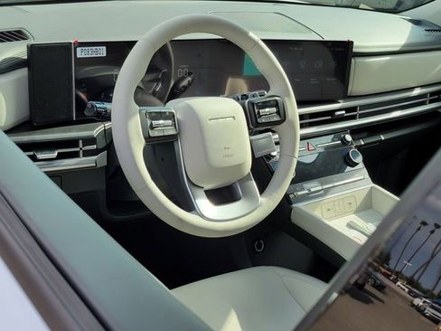 New 2026 Hyundai Santa Fe SE FWD image 3