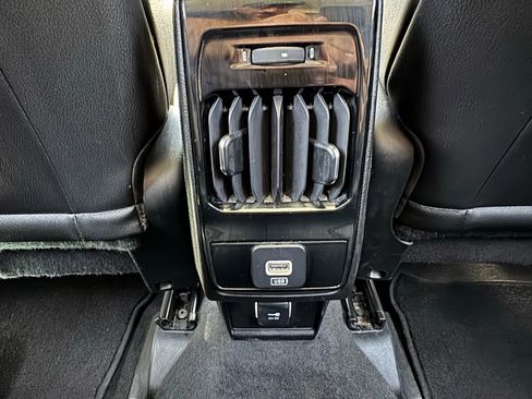 Used 2022 Jeep Compass Latitude image 18