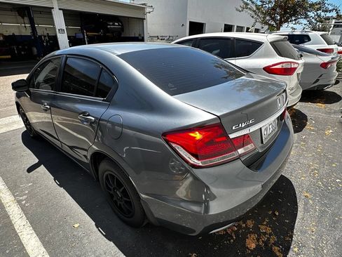 Used 2013 Honda Civic LX image 23