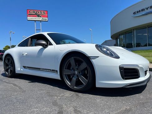Used 2019 Porsche 911 Carrera T RWD image 50