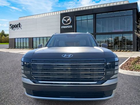 Used 2026 Hyundai Palisade Calligraphy image 9