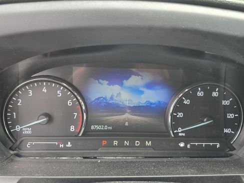 Used 2020 Ford Explorer XLT w/ Equipment Group 202A AWD/4WD image 20