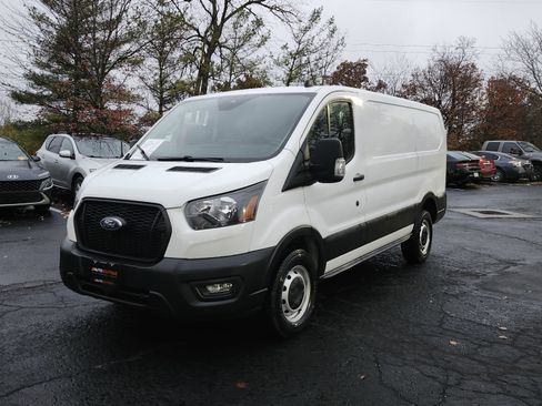 Used 2022 Ford Transit 250 Low Roof image 10