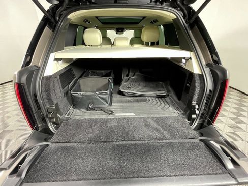 Certified 2023 Land Rover Range Rover SE image 27