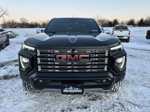 Used 2023 GMC Canyon Denali image 27