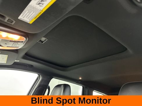 Used 2020 Jeep Grand Cherokee Altitude AWD/4WD image 12