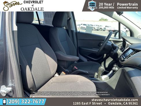 Certified 2022 Chevrolet Trax LS w/ Tint and Cruise Package AWD/4WD image 28