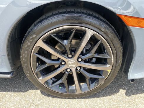 Used 2020 Honda Civic Sport image 15