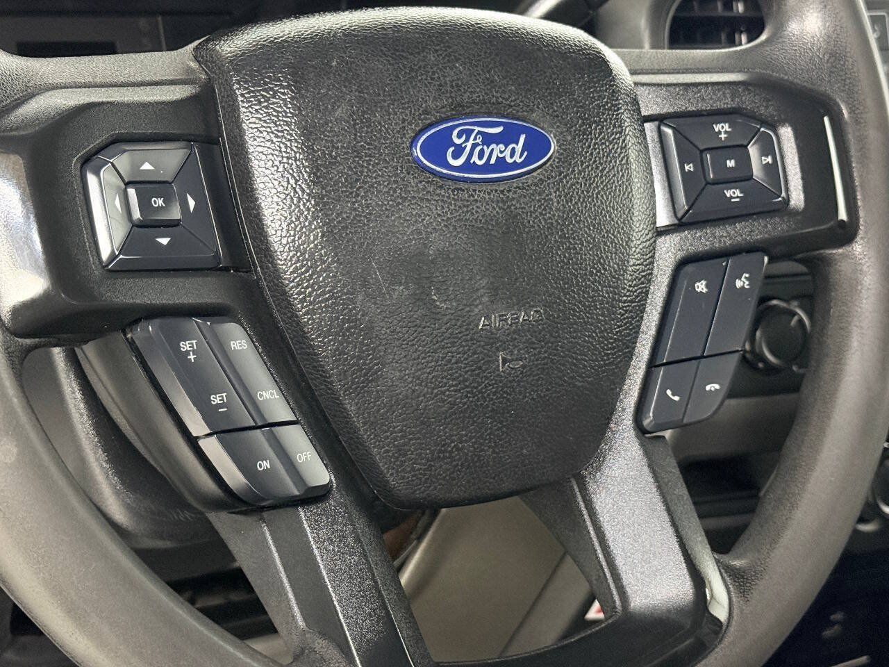 Used 2018 Ford F550 4x4 Regular Cab Super Duty image 48