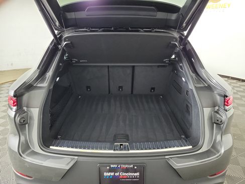 Used 2024 Porsche Cayenne Coupe AWD/4WD image 25