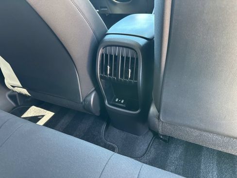 Used 2024 Hyundai Kona SEL FWD image 21