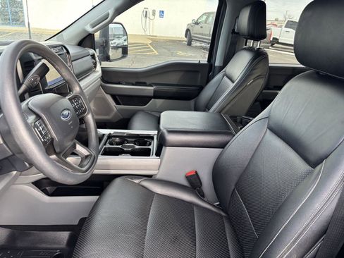 Used 2024 Ford F350 XLT w/ FX4 Off-Road Package image 18