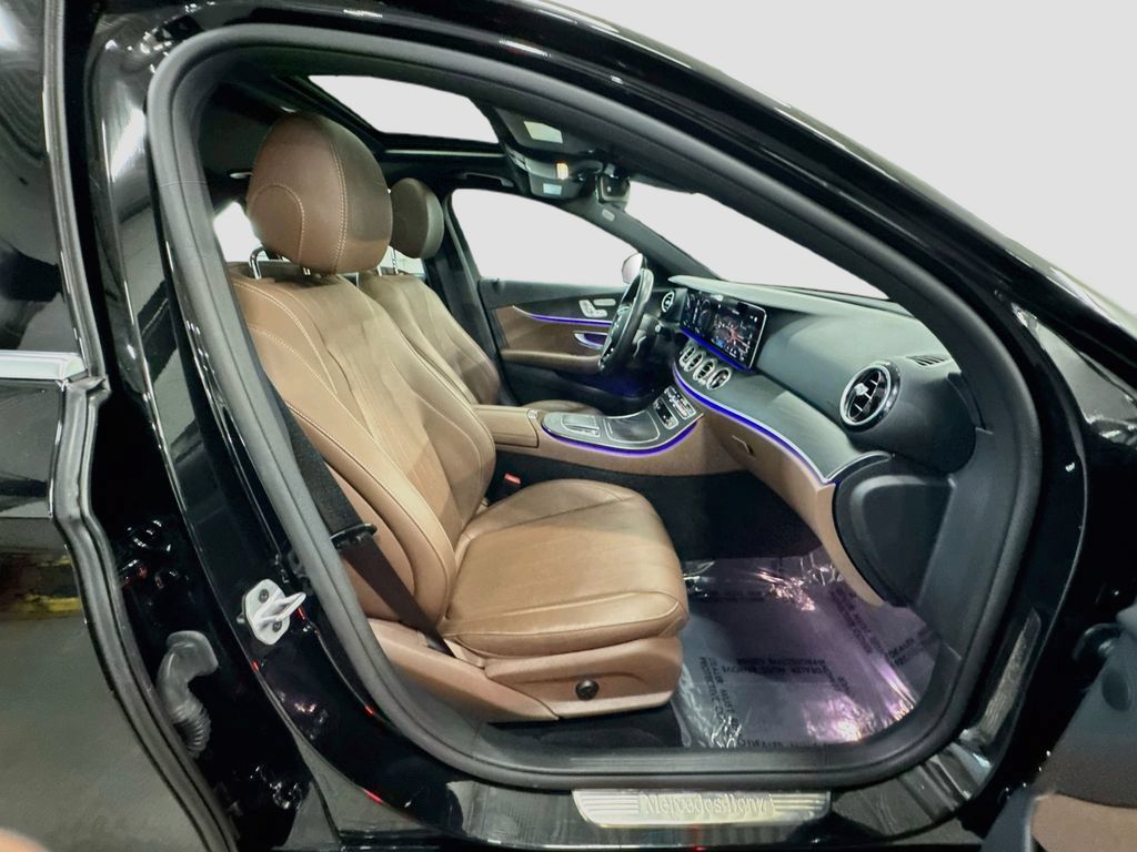 Used 2022 Mercedes-Benz E 350 4MATIC Sedan image 34