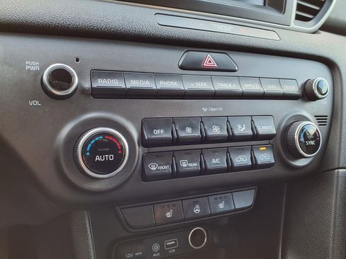 Used 2017 Kia Sportage EX w/ EX Premium Package image 17