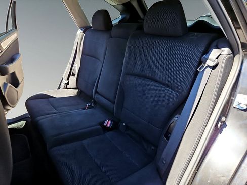 Used 2018 Subaru Outback 2.5i image 18