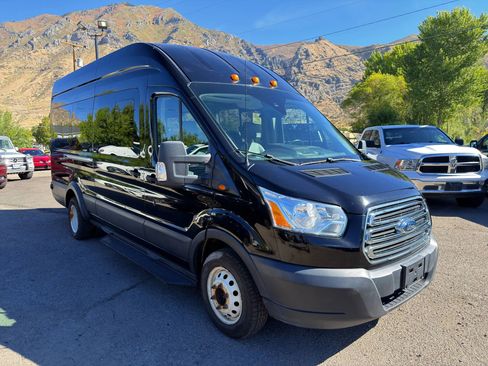 Used 2019 Ford Transit 350 XLT w/ White Painted DRW Package image 39