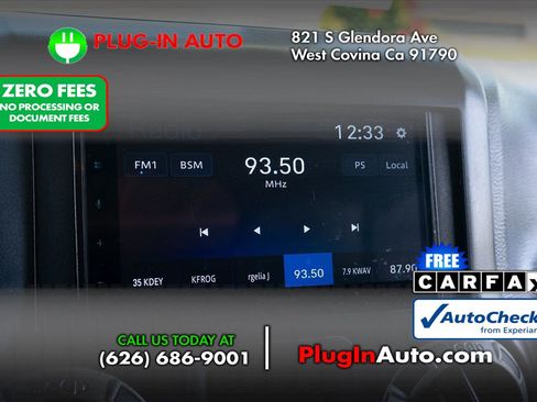Used 2017 Jeep Wrangler Unlimited Sport w/ Connectivity Group AWD/4WD image 23
