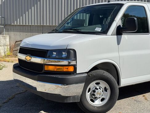 New 2025 Chevrolet Express 2500 Work Van w/ Driver Convenience Package image 3