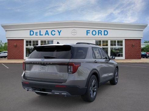 New 2026 Ford Explorer Active w/ Active Comfort Package AWD/4WD image 8