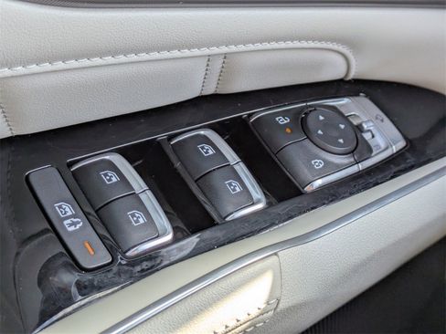 Used 2025 Kia Sorento SX Prestige image 30