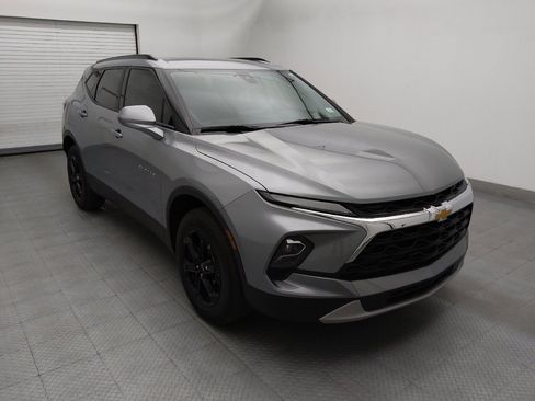 Used 2024 Chevrolet Blazer LT w/ Convenience Package FWD image 13
