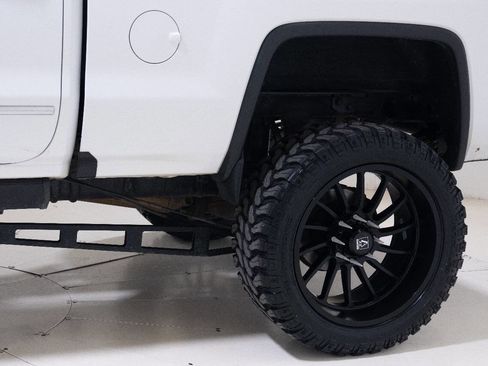 Used 2016 GMC Sierra 2500 Denali w/ Duramax Plus Package image 32