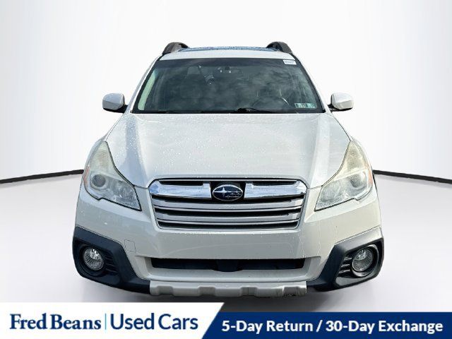Used 2014 Subaru Outback 2.5i Limited w/ Moonroof Package AWD/4WD image 2
