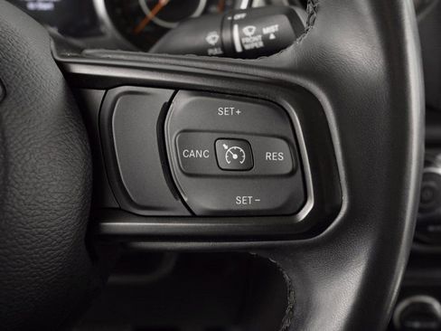 Certified 2021 Jeep Gladiator Sport image 24