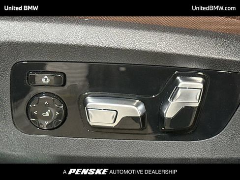 Used 2026 BMW X6 xDrive40i AWD/4WD image 4