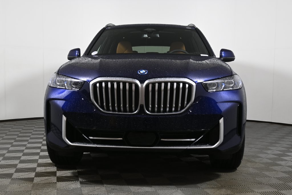 Used 2026 BMW X5 xDrive50e w/ Climate Comfort Package AWD/4WD image 10