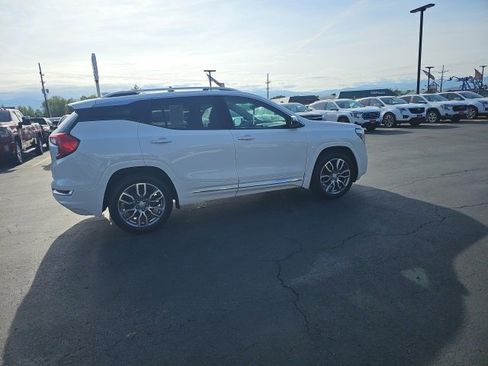 Used 2022 GMC Terrain Denali image 63