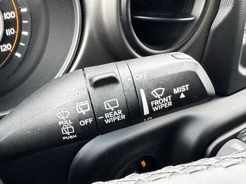 Used 2021 Jeep Wrangler Unlimited Sport image 27