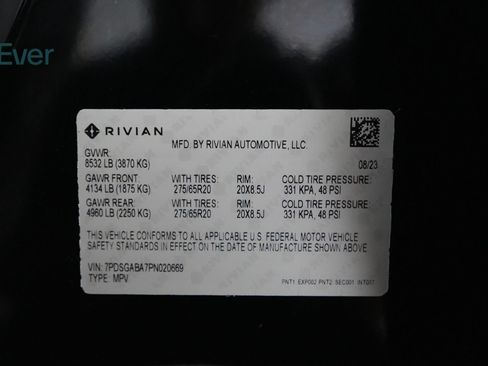 Used 2023 Rivian R1S Adventure AWD/4WD image 30