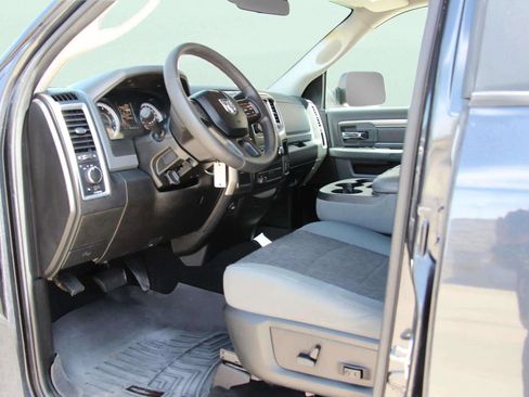 Used 2018 RAM 3500 SLT w/ Protection Group AWD/4WD image 13