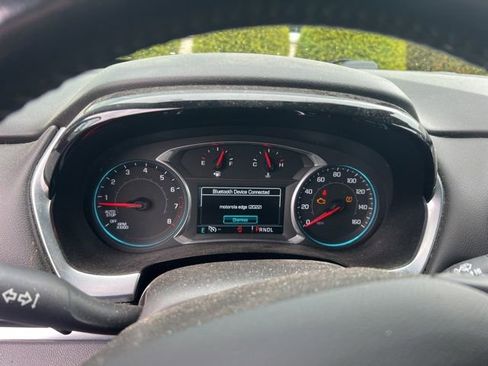 Used 2018 Chevrolet Traverse LT FWD image 11