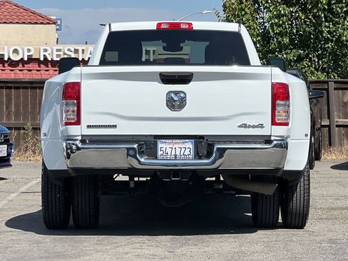 Used 2024 RAM 3500 Big Horn AWD/4WD image 5