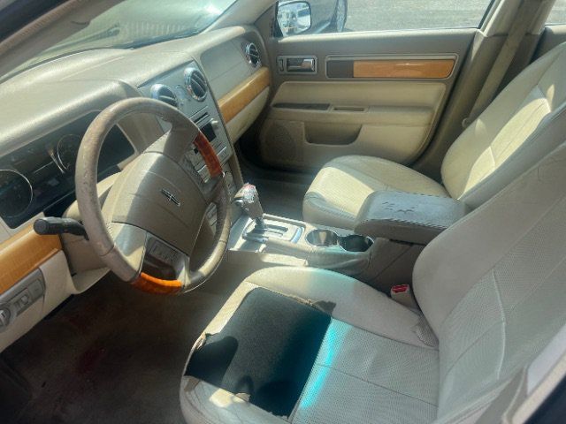 Used 2008 Lincoln MKZ FWD image 10