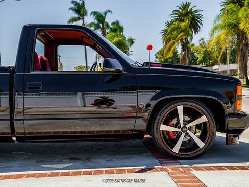 Used 1990 Chevrolet Silverado 1500 454 SS image 11