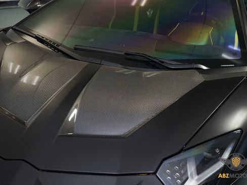 Used 2019 Lamborghini Aventador SVJ image 14